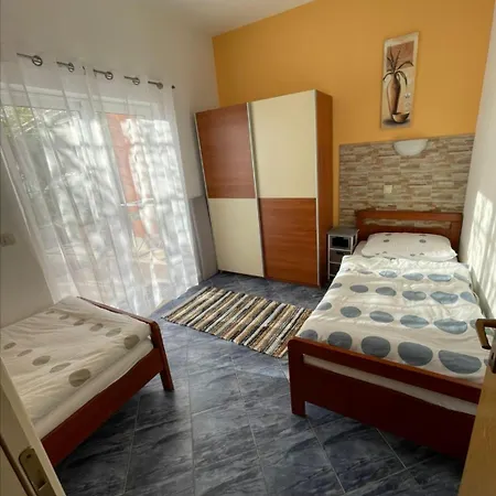 Apartmán Orangerie Kaštela Pokoj fotografie
