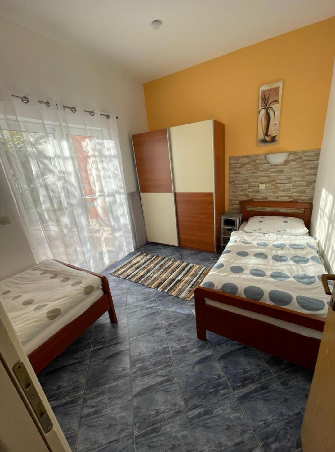 Orangerie * Kastela